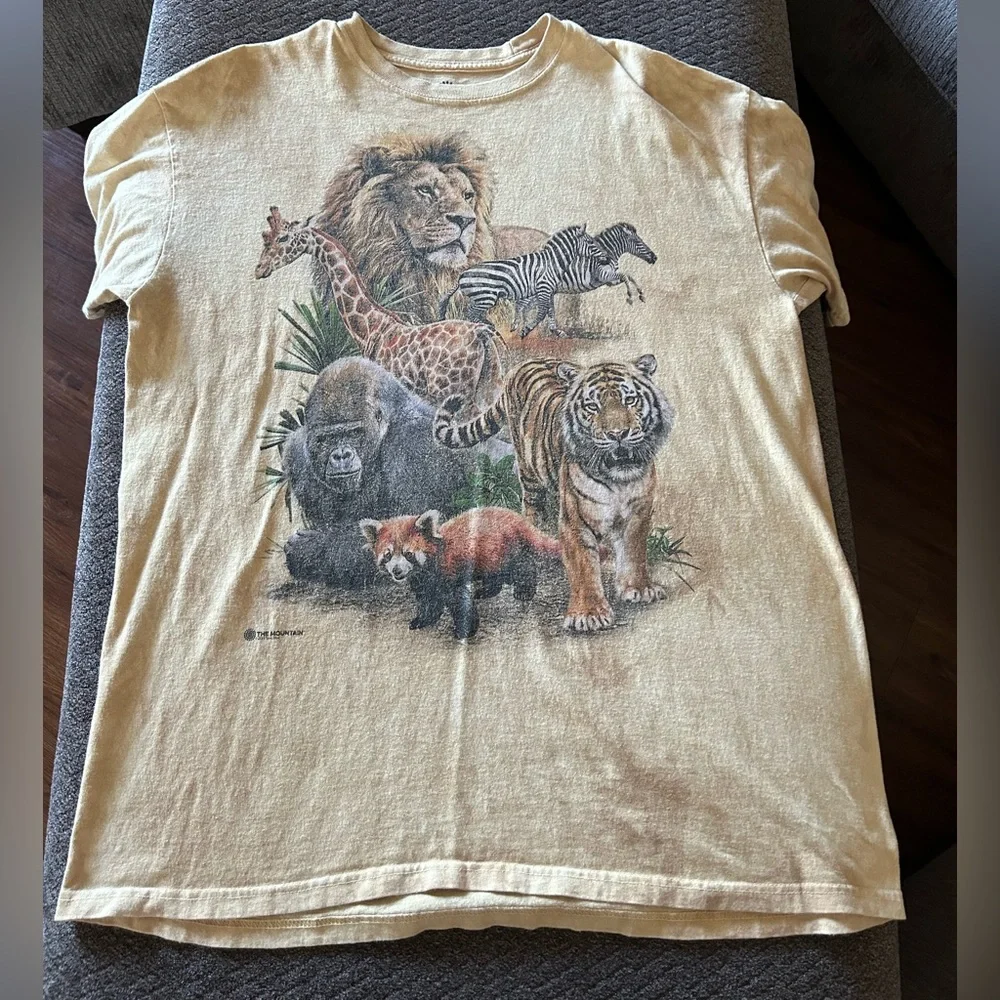 Size Xl - Picture 2 of 3